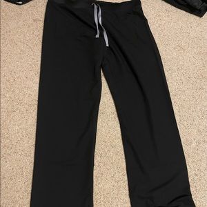 Woman’s Fig Scrub Pants